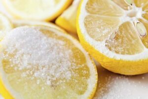Шугаринг с соком лимона